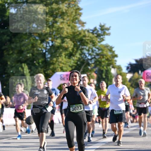 07.09.2025 - BARMER Alsterlauf Dr. Thomas Lammeyer http://msf.ph/oto/8710739 07.09.2025 09:37:23 Laufen 3073, 5705 meine-sportfotos.de