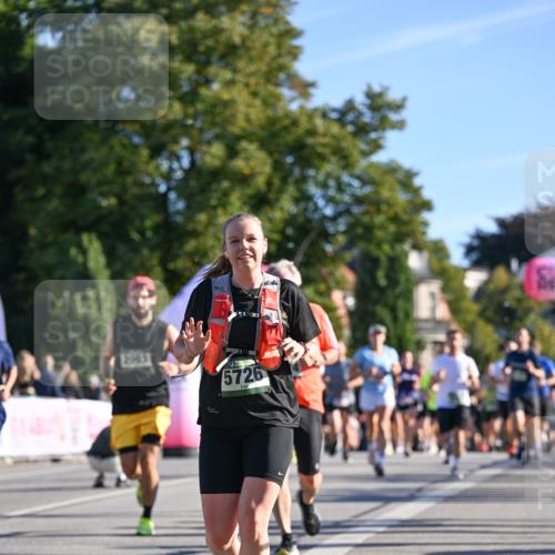 07.09.2025 - BARMER Alsterlauf Dr. Thomas Lammeyer http://msf.ph/oto/8710783 07.09.2025 09:37:30 Laufen 5726 meine-sportfotos.de