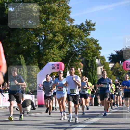 07.09.2025 - BARMER Alsterlauf Dr. Thomas Lammeyer http://msf.ph/oto/8710802 07.09.2025 09:37:33 Laufen 3375, 2471, 2902, 8052, 4027, 5147, 5620, 554 meine-sportfotos.de