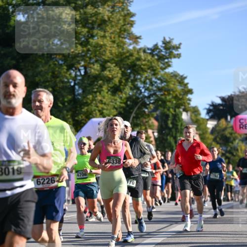 07.09.2025 - BARMER Alsterlauf Dr. Thomas Lammeyer http://msf.ph/oto/8710848 07.09.2025 09:37:41 Laufen 3019, 6226, 4708, 6338, 170, 18, 1762 meine-sportfotos.de