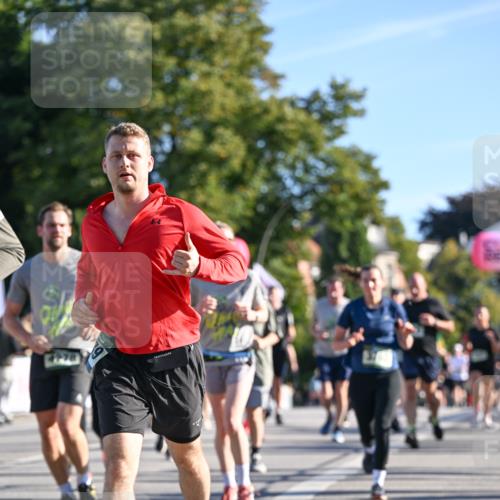 07.09.2025 - BARMER Alsterlauf Dr. Thomas Lammeyer http://msf.ph/oto/8710869 07.09.2025 09:37:44 Laufen  meine-sportfotos.de