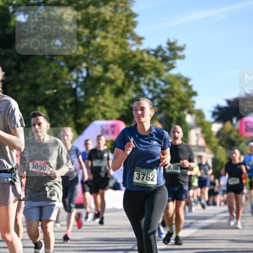 07.09.2025 - BARMER Alsterlauf Dr. Thomas Lammeyer http://msf.ph/oto/8710881 07.09.2025 09:37:46 Laufen 3050, 36, 3762 meine-sportfotos.de