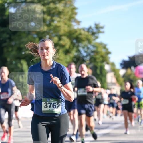 07.09.2025 - BARMER Alsterlauf Dr. Thomas Lammeyer http://msf.ph/oto/8710888 07.09.2025 09:37:47 Laufen 36, 3762 meine-sportfotos.de