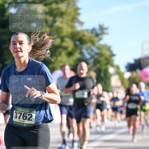 07.09.2025 - BARMER Alsterlauf Dr. Thomas Lammeyer http://msf.ph/oto/8710889 07.09.2025 09:37:47 Laufen 36, 3762 meine-sportfotos.de