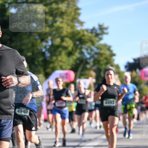 07.09.2025 - BARMER Alsterlauf Dr. Thomas Lammeyer http://msf.ph/oto/8710896 07.09.2025 09:37:49 Laufen 4940, 4991 meine-sportfotos.de