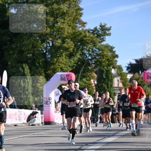 07.09.2025 - BARMER Alsterlauf Dr. Thomas Lammeyer http://msf.ph/oto/8710939 07.09.2025 09:37:56 Laufen 4317, 3235, 4973, 54 meine-sportfotos.de