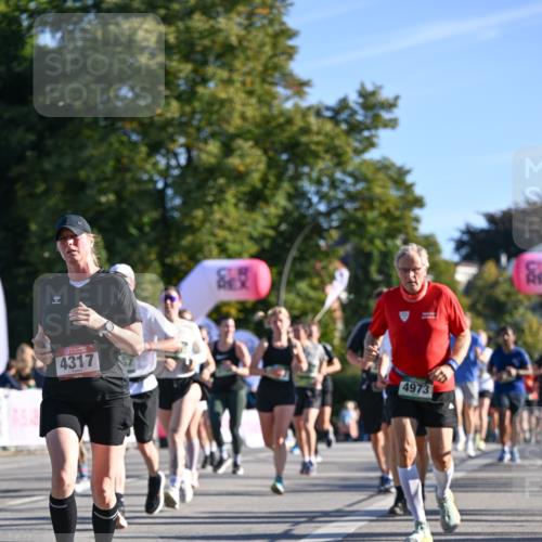 07.09.2025 - BARMER Alsterlauf Dr. Thomas Lammeyer http://msf.ph/oto/8710953 07.09.2025 09:37:58 Laufen 4317, 4973 meine-sportfotos.de
