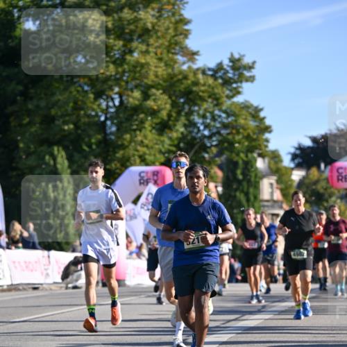 07.09.2025 - BARMER Alsterlauf Dr. Thomas Lammeyer http://msf.ph/oto/8710986 07.09.2025 09:38:03 Laufen 4982 meine-sportfotos.de