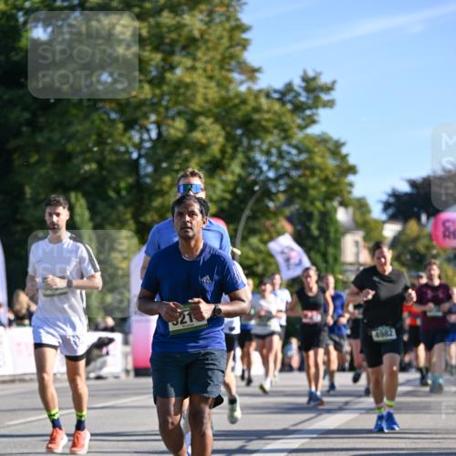 07.09.2025 - BARMER Alsterlauf Dr. Thomas Lammeyer http://msf.ph/oto/8710990 07.09.2025 09:38:04 Laufen 21, 4982 meine-sportfotos.de