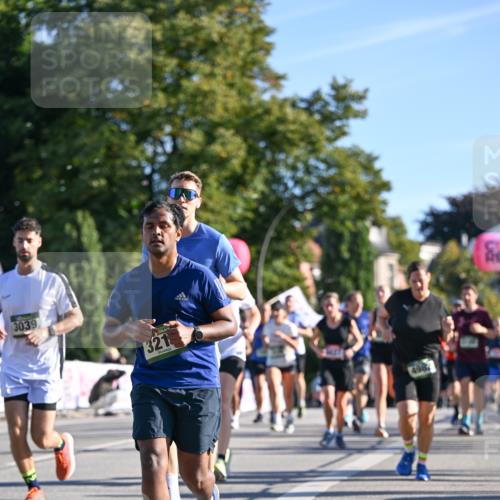 07.09.2025 - BARMER Alsterlauf Dr. Thomas Lammeyer http://msf.ph/oto/8710992 07.09.2025 09:38:04 Laufen 3039, 321, 4982 meine-sportfotos.de
