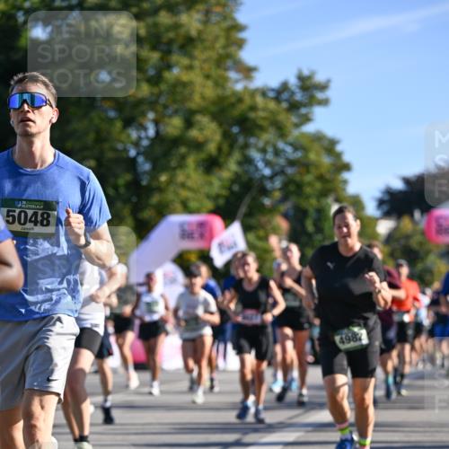 07.09.2025 - BARMER Alsterlauf Dr. Thomas Lammeyer http://msf.ph/oto/8711002 07.09.2025 09:38:05 Laufen 136, 5048, 4982 meine-sportfotos.de
