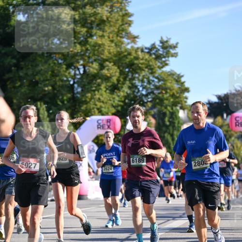 07.09.2025 - BARMER Alsterlauf Dr. Thomas Lammeyer http://msf.ph/oto/8711016 07.09.2025 09:38:08 Laufen 36, 5027, 6189, 2624, 2809 meine-sportfotos.de