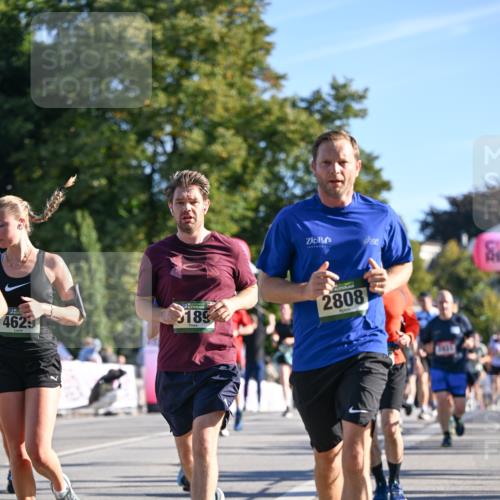 07.09.2025 - BARMER Alsterlauf Dr. Thomas Lammeyer http://msf.ph/oto/8711020 07.09.2025 09:38:09 Laufen 4629, 189, 2808 meine-sportfotos.de