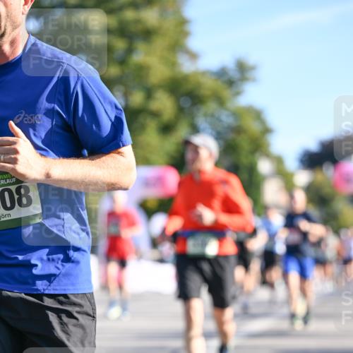 07.09.2025 - BARMER Alsterlauf Dr. Thomas Lammeyer http://msf.ph/oto/8711027 07.09.2025 09:38:10 Laufen 08, 4449 meine-sportfotos.de