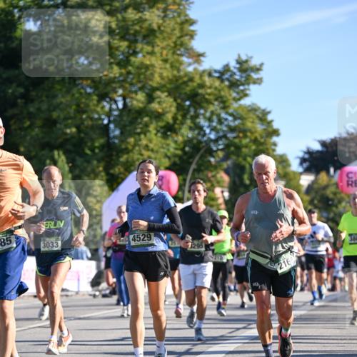 07.09.2025 - BARMER Alsterlauf Dr. Thomas Lammeyer http://msf.ph/oto/8711109 07.09.2025 09:38:25 Laufen 85, 3033, 4529, 1295, 2169, 380 meine-sportfotos.de