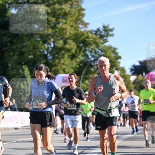 07.09.2025 - BARMER Alsterlauf Dr. Thomas Lammeyer http://msf.ph/oto/8711113 07.09.2025 09:38:26 Laufen 452, 295 meine-sportfotos.de