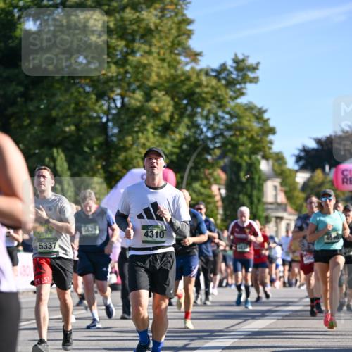 07.09.2025 - BARMER Alsterlauf Dr. Thomas Lammeyer http://msf.ph/oto/8711147 07.09.2025 09:38:31 Laufen 5337, 5639, 01, 4310, 4596 meine-sportfotos.de