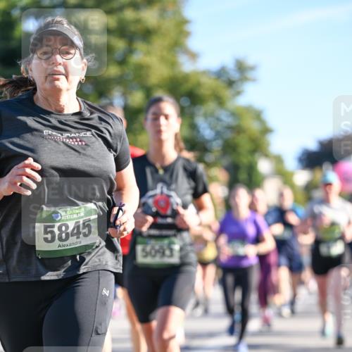 07.09.2025 - BARMER Alsterlauf Dr. Thomas Lammeyer http://msf.ph/oto/8711188 07.09.2025 09:38:38 Laufen 16136, 5845, 5093 meine-sportfotos.de