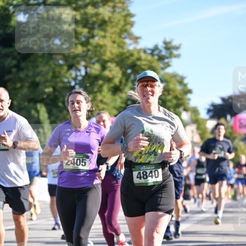 07.09.2025 - BARMER Alsterlauf Dr. Thomas Lammeyer http://msf.ph/oto/8711202 07.09.2025 09:38:40 Laufen 2405, 36, 4840 meine-sportfotos.de