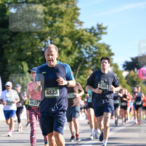 07.09.2025 - BARMER Alsterlauf Dr. Thomas Lammeyer http://msf.ph/oto/8711216 07.09.2025 09:38:42 Laufen 4837, 4823, 4365 meine-sportfotos.de