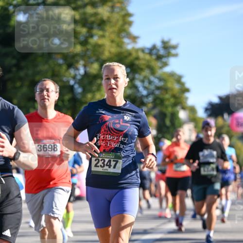 07.09.2025 - BARMER Alsterlauf Dr. Thomas Lammeyer http://msf.ph/oto/8711267 07.09.2025 09:38:50 Laufen 3698, 31, 136, 2347 meine-sportfotos.de