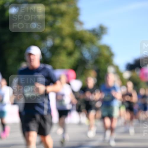 07.09.2025 - BARMER Alsterlauf Dr. Thomas Lammeyer http://msf.ph/oto/8711313 07.09.2025 09:38:57 Laufen  meine-sportfotos.de