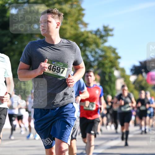 07.09.2025 - BARMER Alsterlauf Dr. Thomas Lammeyer http://msf.ph/oto/8711362 07.09.2025 09:39:06 Laufen 36, 4697 meine-sportfotos.de