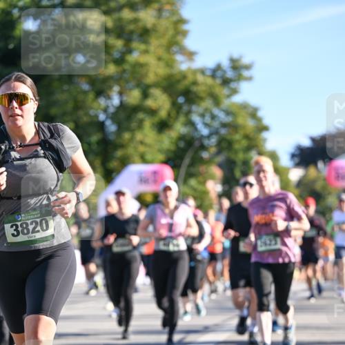 07.09.2025 - BARMER Alsterlauf Dr. Thomas Lammeyer http://msf.ph/oto/8711391 07.09.2025 09:39:10 Laufen 36, 3820, 2623 meine-sportfotos.de
