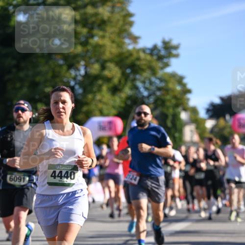 07.09.2025 - BARMER Alsterlauf Dr. Thomas Lammeyer http://msf.ph/oto/8711486 07.09.2025 09:39:26 Laufen 6091, 76136, 4440, 2124 meine-sportfotos.de