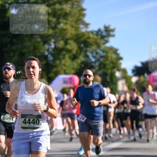 07.09.2025 - BARMER Alsterlauf Dr. Thomas Lammeyer http://msf.ph/oto/8711487 07.09.2025 09:39:26 Laufen 609, 36, 4440 meine-sportfotos.de