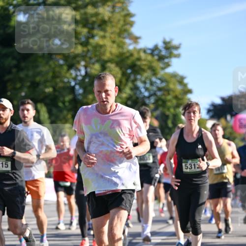 07.09.2025 - BARMER Alsterlauf Dr. Thomas Lammeyer http://msf.ph/oto/8711513 07.09.2025 09:39:30 Laufen 215, 5313 meine-sportfotos.de