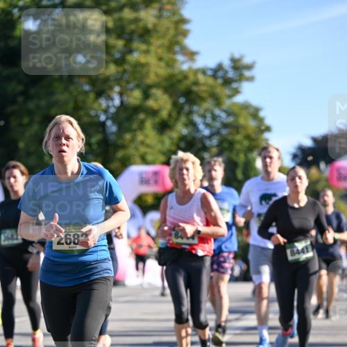 07.09.2025 - BARMER Alsterlauf Dr. Thomas Lammeyer http://msf.ph/oto/8711548 07.09.2025 09:39:36 Laufen 36, 268244, 8441 meine-sportfotos.de
