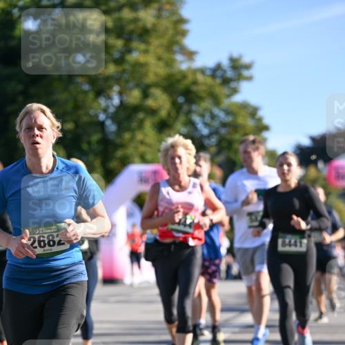 07.09.2025 - BARMER Alsterlauf Dr. Thomas Lammeyer http://msf.ph/oto/8711550 07.09.2025 09:39:37 Laufen 2682, 8441 meine-sportfotos.de