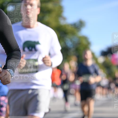 07.09.2025 - BARMER Alsterlauf Dr. Thomas Lammeyer http://msf.ph/oto/8711565 07.09.2025 09:39:39 Laufen  meine-sportfotos.de