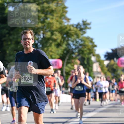 07.09.2025 - BARMER Alsterlauf Dr. Thomas Lammeyer http://msf.ph/oto/8711617 07.09.2025 09:39:48 Laufen 36, 3824 meine-sportfotos.de