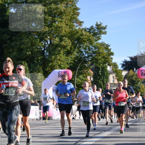 07.09.2025 - BARMER Alsterlauf Dr. Thomas Lammeyer http://msf.ph/oto/8711640 07.09.2025 09:39:51 Laufen 2455, 5427, 2370, 2371, 3137, 5938, 54 meine-sportfotos.de