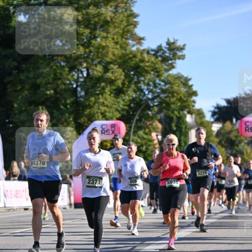 07.09.2025 - BARMER Alsterlauf Dr. Thomas Lammeyer http://msf.ph/oto/8711648 07.09.2025 09:39:53 Laufen 2370, 2371, 806, 5938, 3229 meine-sportfotos.de