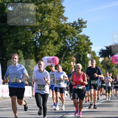 07.09.2025 - BARMER Alsterlauf Dr. Thomas Lammeyer http://msf.ph/oto/8711649 07.09.2025 09:39:53 Laufen 2370, 7560, 8429, 2371, 8064, 3229, 5938 meine-sportfotos.de