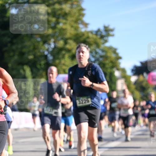 07.09.2025 - BARMER Alsterlauf Dr. Thomas Lammeyer http://msf.ph/oto/8711670 07.09.2025 09:39:56 Laufen 3229 meine-sportfotos.de