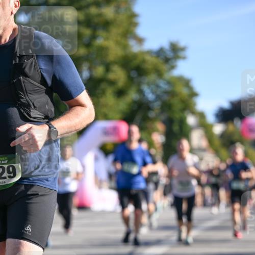07.09.2025 - BARMER Alsterlauf Dr. Thomas Lammeyer http://msf.ph/oto/8711681 07.09.2025 09:39:58 Laufen 29, 44 meine-sportfotos.de