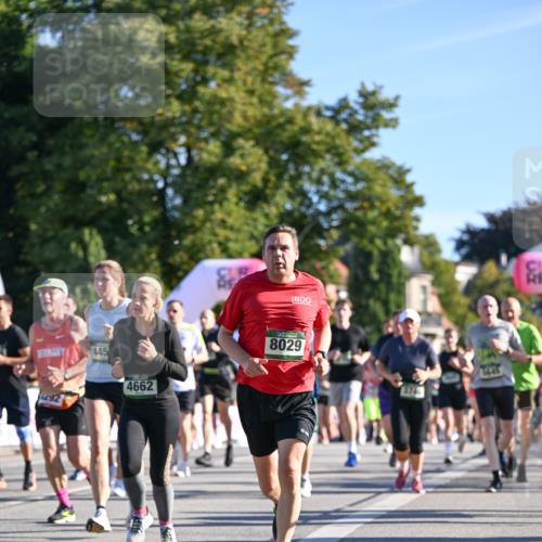 07.09.2025 - BARMER Alsterlauf Dr. Thomas Lammeyer http://msf.ph/oto/8711712 07.09.2025 09:40:04 Laufen 445, 4662, 230, 8029, 374, 1445 meine-sportfotos.de