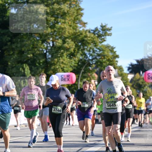 07.09.2025 - BARMER Alsterlauf Dr. Thomas Lammeyer http://msf.ph/oto/8711731 07.09.2025 09:40:07 Laufen 2163, 3740, 5883, 10, 5645, 3941 meine-sportfotos.de