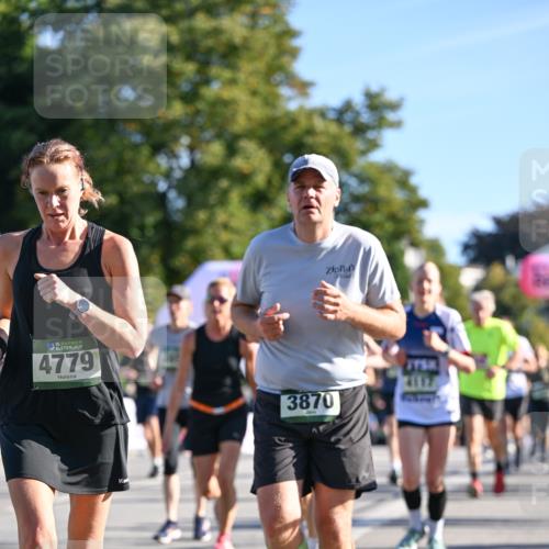 07.09.2025 - BARMER Alsterlauf Dr. Thomas Lammeyer http://msf.ph/oto/8711805 07.09.2025 09:40:19 Laufen 36, 4779, 4117, 3870 meine-sportfotos.de