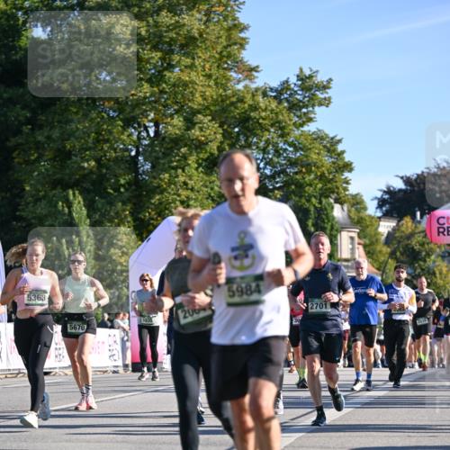 07.09.2025 - BARMER Alsterlauf Dr. Thomas Lammeyer http://msf.ph/oto/8711840 07.09.2025 09:40:25 Laufen 5363, 5670, 5935, 200, 5984, 30, 2701, 2035 meine-sportfotos.de