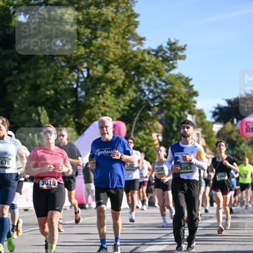 07.09.2025 - BARMER Alsterlauf Dr. Thomas Lammeyer http://msf.ph/oto/8711872 07.09.2025 09:40:30 Laufen 2675, 3019, 7405, 3063, 3960 meine-sportfotos.de