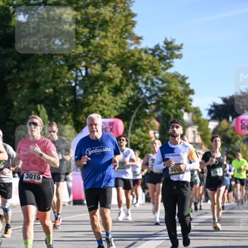 07.09.2025 - BARMER Alsterlauf Dr. Thomas Lammeyer http://msf.ph/oto/8711874 07.09.2025 09:40:30 Laufen 3019, 30, 3960 meine-sportfotos.de