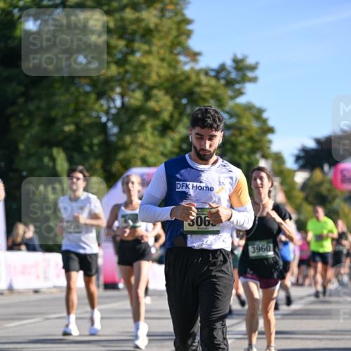 07.09.2025 - BARMER Alsterlauf Dr. Thomas Lammeyer http://msf.ph/oto/8711888 07.09.2025 09:40:33 Laufen 36, 3063, 3960 meine-sportfotos.de