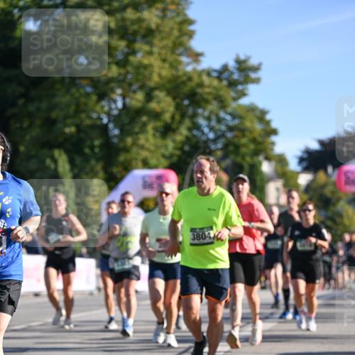 07.09.2025 - BARMER Alsterlauf Dr. Thomas Lammeyer http://msf.ph/oto/8711925 07.09.2025 09:40:38 Laufen 3804 meine-sportfotos.de
