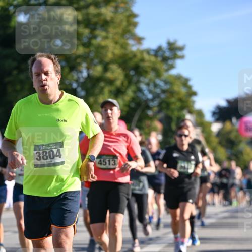07.09.2025 - BARMER Alsterlauf Dr. Thomas Lammeyer http://msf.ph/oto/8711938 07.09.2025 09:40:40 Laufen 36, 3804, 4513 meine-sportfotos.de
