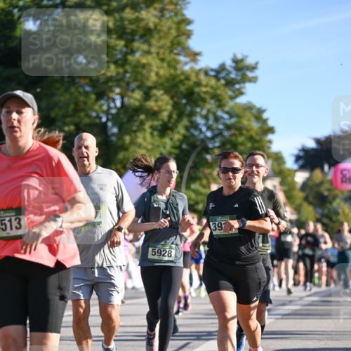 07.09.2025 - BARMER Alsterlauf Dr. Thomas Lammeyer http://msf.ph/oto/8711944 07.09.2025 09:40:41 Laufen 513, 100, 5928, 397 meine-sportfotos.de